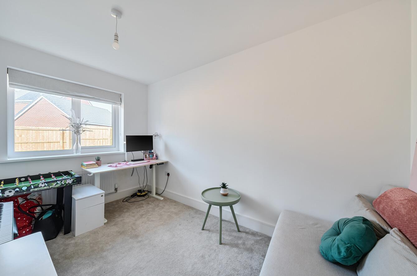 Ffordd Picton Tuberville, Sketty, Swansea, SA2 7RG